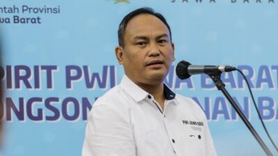 Ketua PWI Jabar Ingatkan Peran Pers Sebagai Pilar Demokrasi