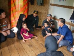 Tinjau Keluarga Risiko Stunting, Menteri Wihaji Pastikan Bantuan Tepat Sasaran