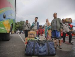Sadar Adminduk! Imbauan Simpatik di Pintu Kedatangan Pemudik