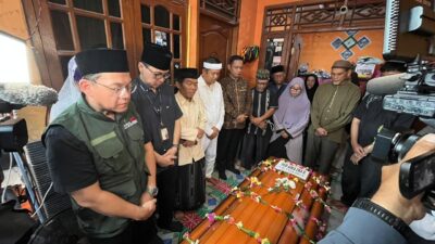 BAZNAS Jabar Salurkan Santunan bagi Korban Kecelakaan KRL Bekasi
